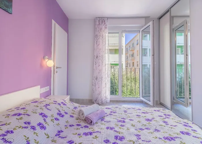 Lavanda - New Apartman Zára